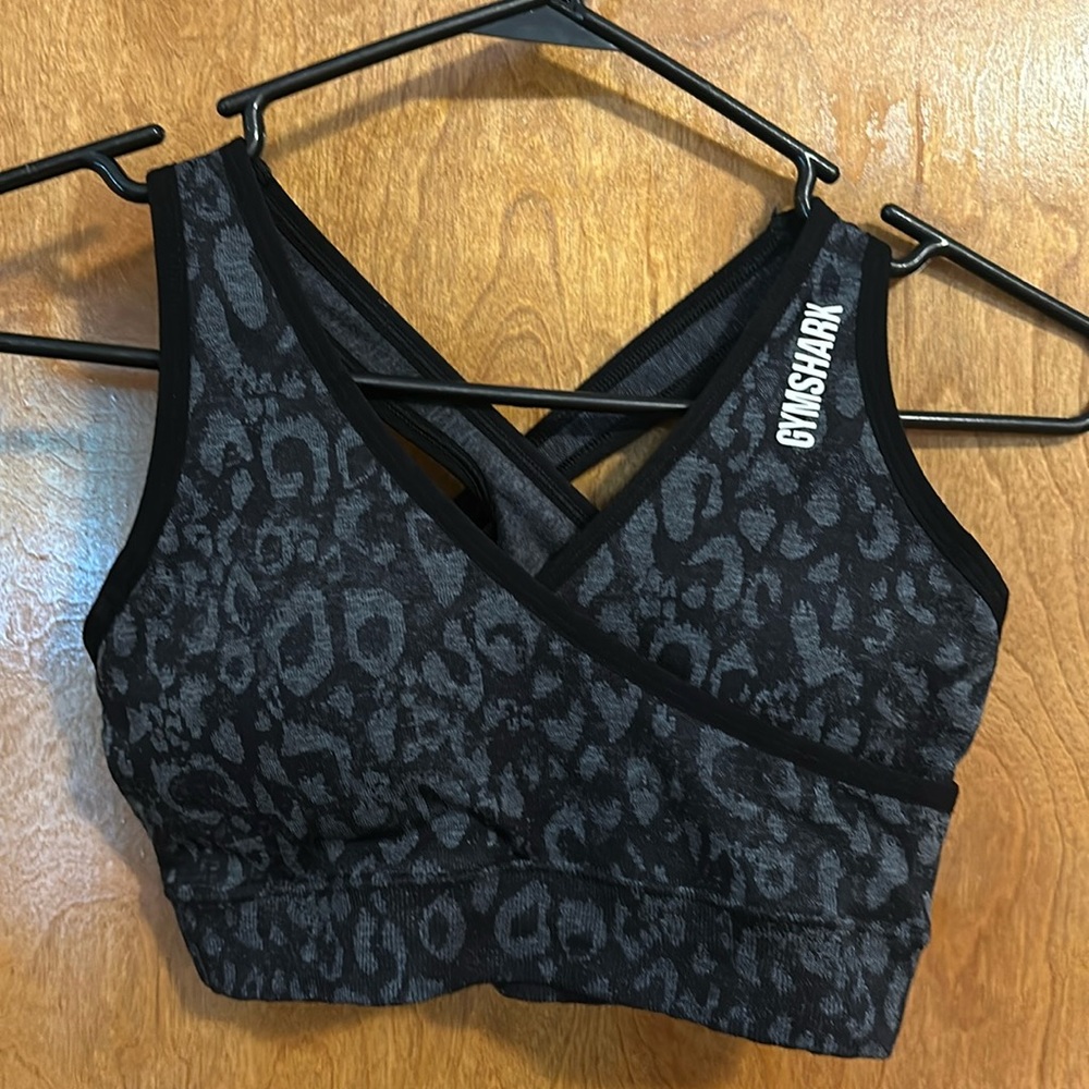 GYMSHARK Sports Bra, Black leopard print, Size Small